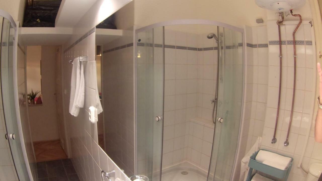 Opera Dream Apartment Budapest Luaran gambar