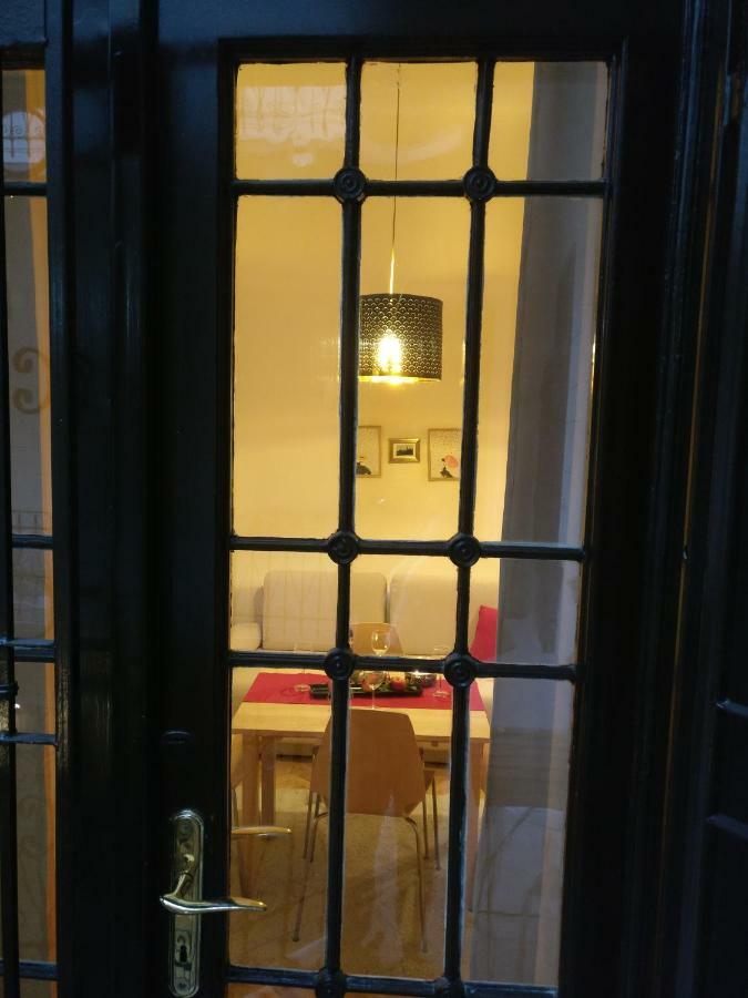 Opera Dream Apartment Budapest Luaran gambar
